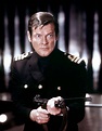 Roger Moore as James Bond 007 in "The Spy Who Loved Me" (3507x4508 ...