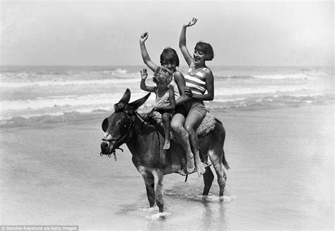 Vintage Photographs Reveal The Glamorous Normandy Beach Deauville