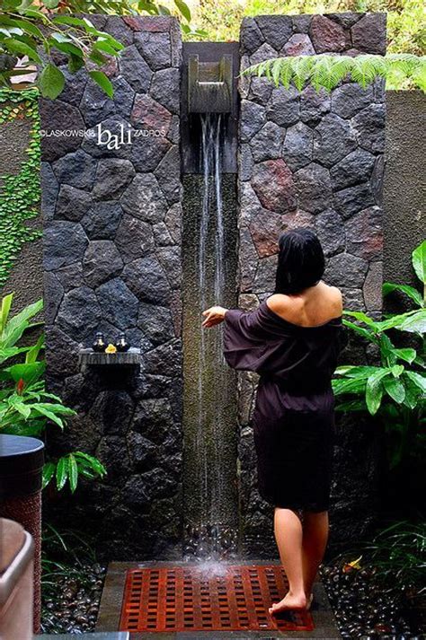 Resultado De Imagem Para Indonesian Outside Shower Garden Shower Outdoor Shower Outdoor