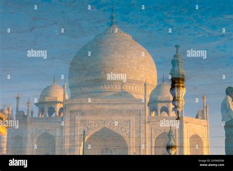 Taj Mahal Reflecting Pool High Resolution Stock Photography And Images