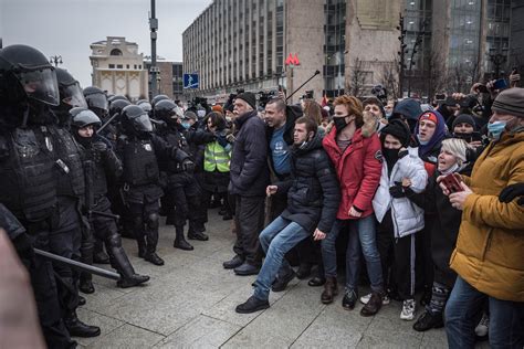 Navalny Attacked by Putin Allies After Russia Protests - The New York Times