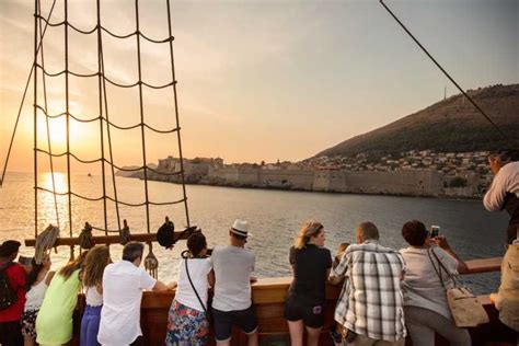 Dubrovnik 2 Hour Sunset Cruise With Dinner Getyourguide