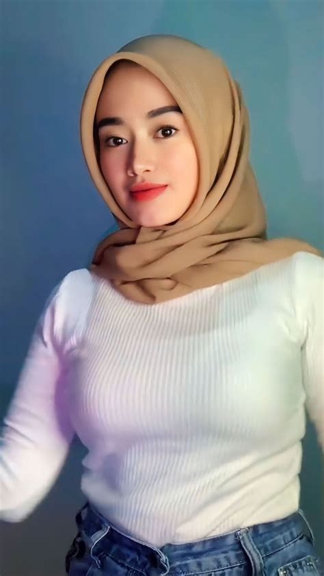 Pin Oleh Ahn Doank Di Semok Wajah Gadis Gaya Hijab Gadis Gadis Cantik