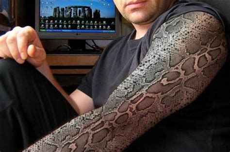 3d Snakes Tattoo On Hands Tattoos Photo Gallery