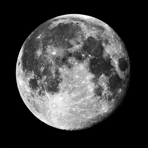 In other words, basing your investments on how many to the moon comments there are is not a good strategy. Full Moon stock photo. Image of night, round, bright, glow ...