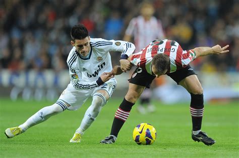 Athletic bilbao vs real madrid. Athletic Bilbao vs. Real Madrid: Complete La Liga Preview ...