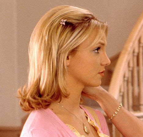 This '90s staple was the hair accessory to own and you could wear it with any hairstyle. Pin on hair