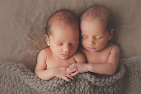 Seattle Tacoma Newborn Twin Baby Boys Pictures Ari And Brandon Tacoma