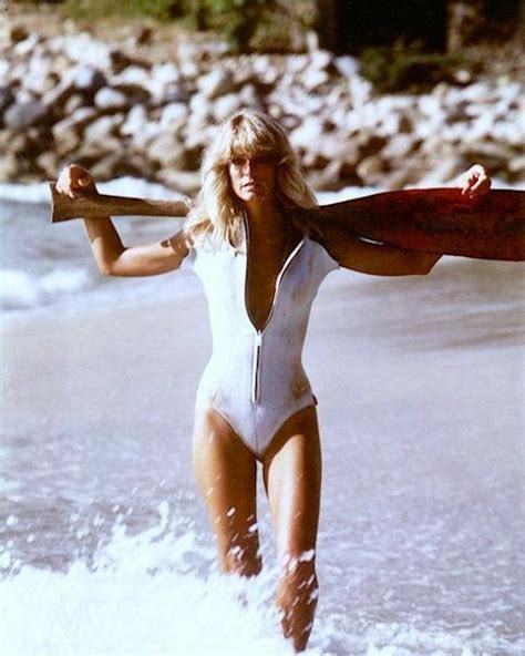 Pin By Wayne Cantrell On Farrahfawcett Farrah Fawcett Farrah Fawcet Bikini Photos