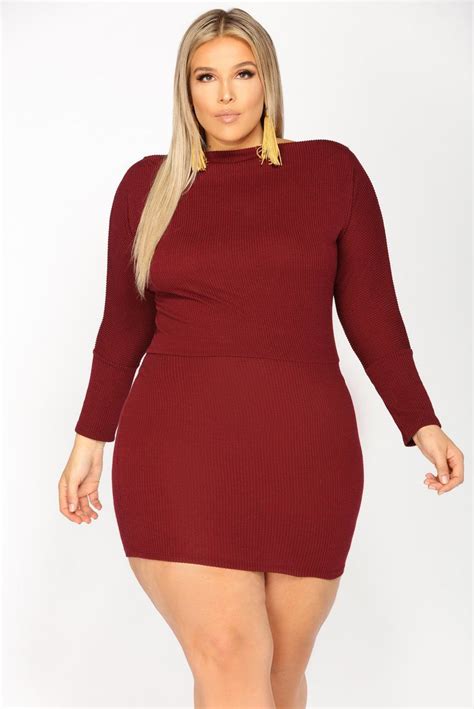 Plus Size Curvy Sexy Dresses Voluptuous Women Curvey Women Older Women Fashion Curvy Women