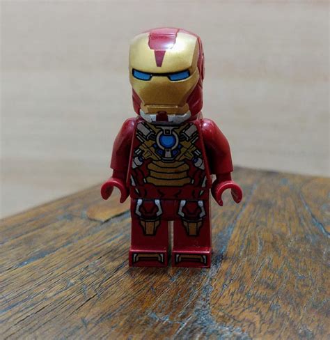Lowest Lego 76008 Iron Man Heartbreaker Armour Mark 17