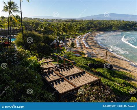Crescent Shaped Kauna Oa (Mauna Kea) Beach Stock Image - Image of