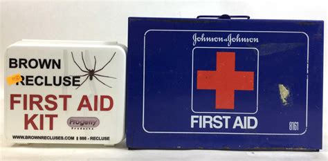 Lot Progeny Brown Recluse First Aid Kit W Med Kit