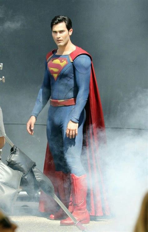 Tyler Hoechlin As Superman With Images Supergirl Superman Supergirl Superman