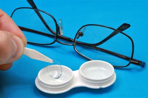 Contact Lenses Vs Glasses What You Should Know