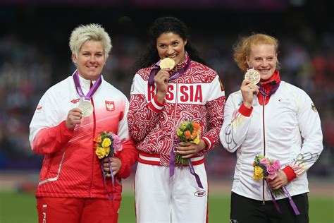 Najnowszy odcinek podcastu „na trybunach dostępny na spotify. Anita Włodarczyk dostanie złoty medal igrzysk olimpijskich ...