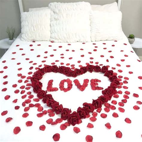 25 romantic bedroom decor ideas to make your home more stylish on a budget romantic bedroom