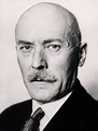 Friedrich-Werner Graf von der Schulenburg Biography - German diplomat ...