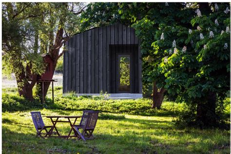 Build Your Dream Backyard Studio With These Free Plans