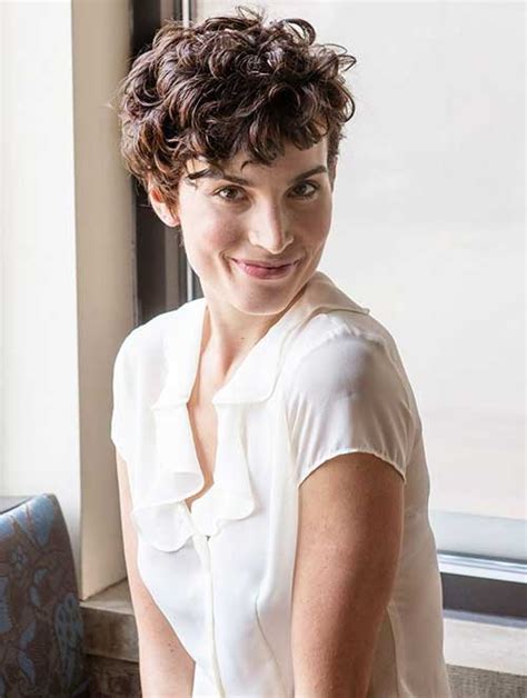 Long curly pixie with subtle highlights one of our favorite short shag haircuts is actually a long, wavy pixie style. 35 Charming Curly Pixie Hairstyles for Women
