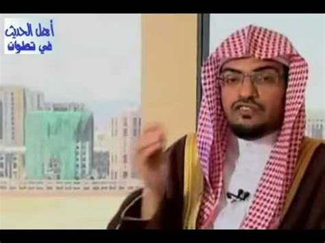 منح الرئيس التونسي زين العابدين بن علي وسام الاستحقاق الوطني من الصنف الاول للمدير الفني لتونس الفرنسي روجيه لومير خلال حفل على شرف المنتخب التونسي بمناسبة. ‫علي زين العابدين بن الحسين - الشيخ صالح المغماسي‬‎ - YouTube