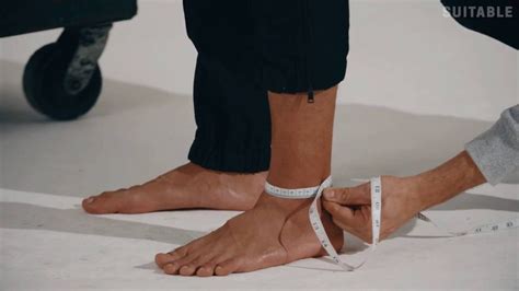 How To Measure Ankle Size Youtube