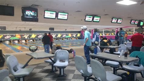 Bowling Alley 10 Pin Alley Reviews And Photos 1201 E Amador Ave