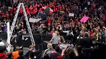 WWE – TLC: Tables, Ladders, Chairs ... and Stairs 2014 | Genius