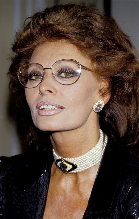 Pin By Maria Bueno On Sophia Loren With Images Sofia Loren Sophia