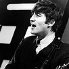 20 Pictures of Young John Lennon | John lennon, The beatles, Young john