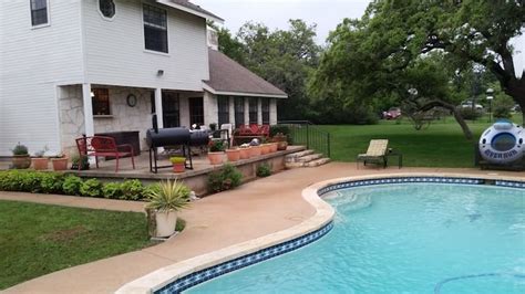 Dripping Springs Tx Vacation Rentals And Airbnb Cozycozy