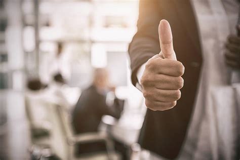 10 ways to encourage someone. 7 Reasons Why It's Important To Encourage Others