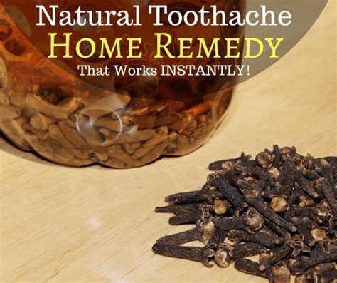 Natural Toothache Remedy For Instant Pain Relief With Clove Oil