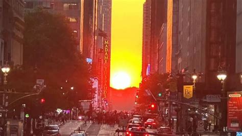 Us Video Shows Spectacular Manhattanhenge Sunset In New York City