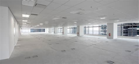 Mercu summer suites @ klcc features a restaurant, outdoor swimming pool, a fitness centre and garden in kuala lumpur. Mercu Tower 3, KL ECO CITY - CONVENTIONAL OFFICE 13,767sf ...