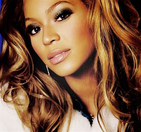 About her is celebrating the official list of 'the most beautiful female singers of 2017' as voted by you. Beyonce Tops ''The Top 100 Hottest Female Singers Of All ...