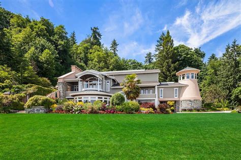 Waterfront Lighthouse Mansion On Vashon Island Reduced To 149m Prev
