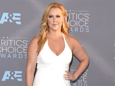 Amy Schumer Denies She Stole These Jokes From Other Comedians And