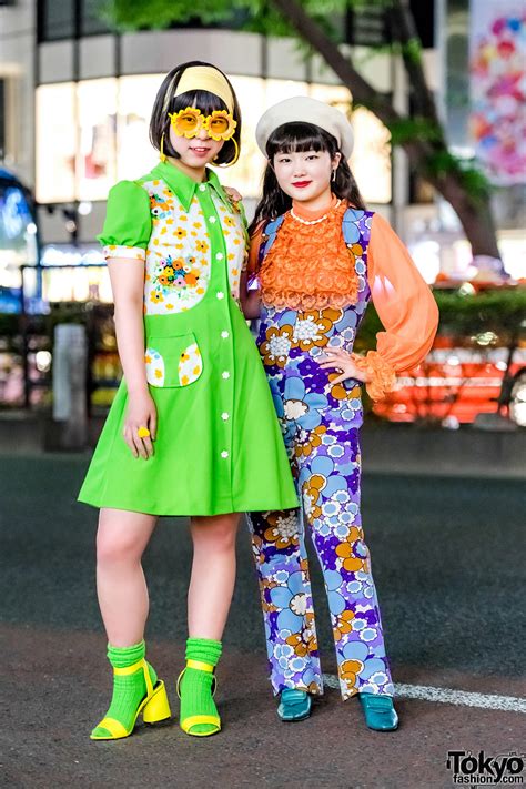 Colorful Retro Vintage Floral Harajuku Street Fashion W Flower Glasses And Neon Socks Tokyo Fashion