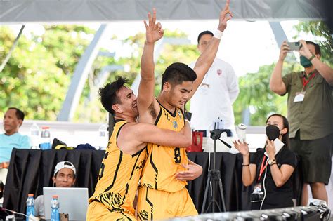 Ust Proclaimed General Champions Of Uaap Season 84 Abs Cbn News