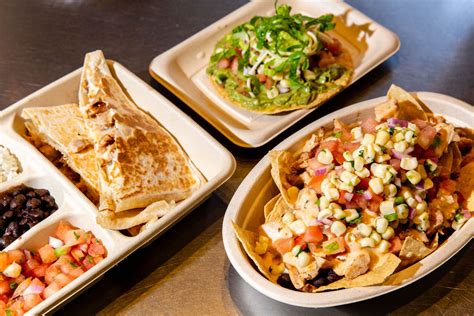 Chipotle Adds New Menu Items To The Test Kitchen In Nyc Thrillist