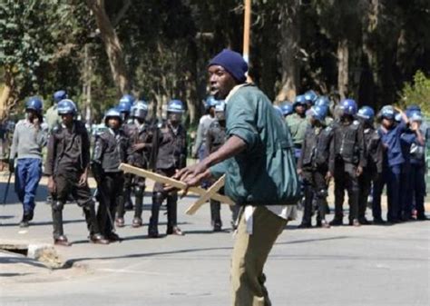 Zimbabwe Police Use Batons To Break Up Anti Government Protest 9news Nigeria