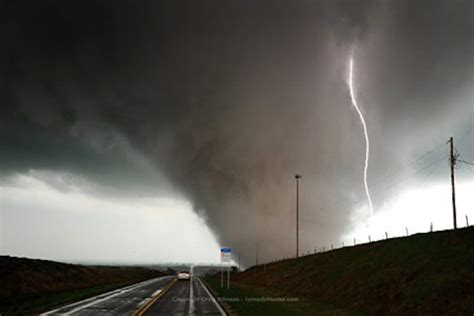 Can Lightning Predict Tornadoes A Dc Area Case May Shed Some Light