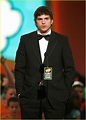 Ashton Kutcher @ Kids' Choice Awards 2008: Photo 1031891 | Ashton ...