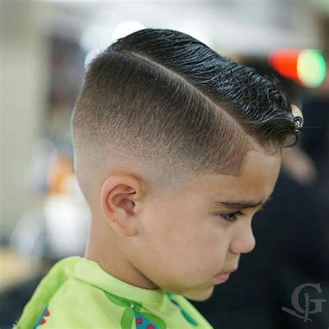Barber Shop Cortes Para Niños peinado moderno