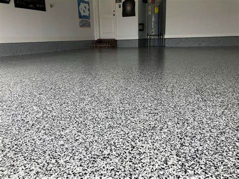 Coloredepoxies specializes in making clear garage epoxy resin guaranteed to give your garage floor the toughness it needs to withstand harsh conditions. Garage Epoxy Floors Orlando FL | Licensed & Insured ...
