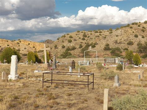 Cemetery In Cerrillos Nm New Mexico Cemeteries Natural Landmarks