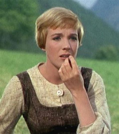 Julie Andrews 1965 The Sound Of Music Womens Hairstyles Pinterest