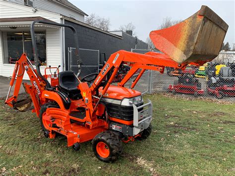 They are used in various settings such as farms, industrial sites, parks, etc. 60IN KUBOTA BX22 TRACTOR W/LOADER & BACKHOE! VERY CLEAN! $199 A MONTH! - GSA Equipment - New ...