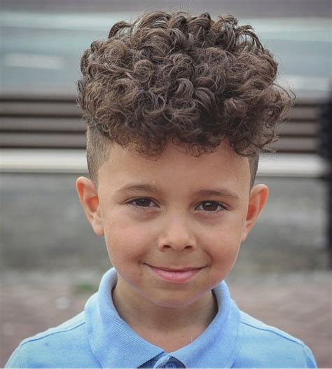 If you want a fade, know how short (hair clipper size) and where it should start (high, mid or low). Cortes de cabelo para meninos: 70 Modelos super estilosos ...